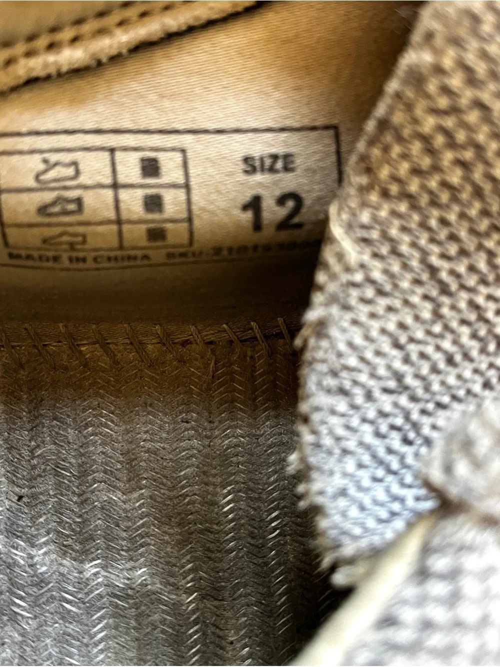 Men’s Size 12 Gray Canvas Slip-On Loafers Hey Dude Style Moccasins
